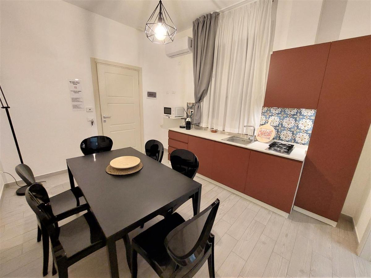 Leone Apartment *